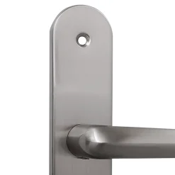 2 poignées de porte sur plaque rond Amga, entraxe 195mm, coloris gris satiné