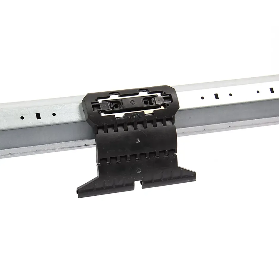 Avosdim Attaches tablier rigides Lot 4 - verrous anti soulevement - 2 maillons Gaviota 70070161