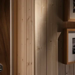 Baguette d’angle rabotée pin 18 X 18 mm, L.2,4 m- Sale