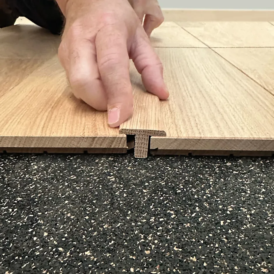 Deschaumes Barre de jonction Chêne l. 35mm Long. 1m Parquet Ep. 20mm Brut