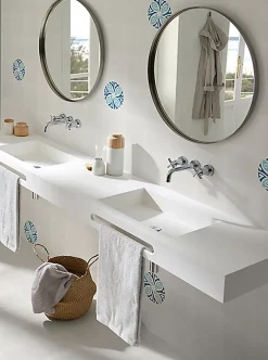 Boite de 24 Carreaux de ciment véritable 0,96m2/ Carreaux de ciment artisanaux coloris Bleu pour sol et mur - l.20 x L.20 cm-Pegane Sale