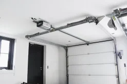 Boxer Ouvre-porte de garage WiFi 800N avec application smartphone, rail 3 m, télécommande incluse