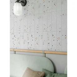 Lux Mosaic Carreau Premium pour mur effet Terrazzo. Terrazzo Grey Mat. 7,5x30 cm.