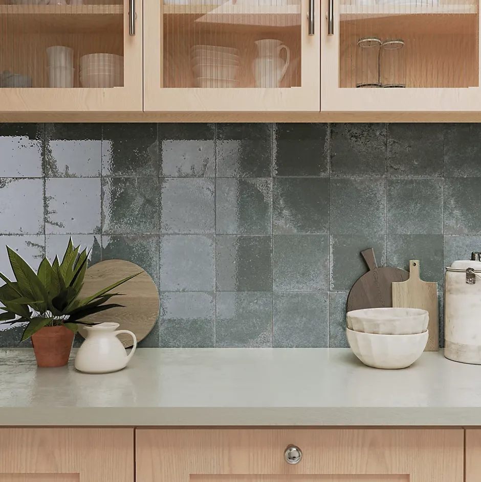 Carrelage Alma Gris - brillant 30 x 10cm ( vendu par boite de 1,14 m² )-Bestile Online