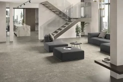 Ro'Ma Carrelage Carrelage effet Béton Gris Luce 278x120x0,6 cm Mat Montera - Mur intérieur (vendu par carton de 3,336 m²) -