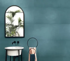 Ro'Ma Carrelage Carrelage effet Enduit Bleu Brume 120x50x0,85 cm Mat Calviro - Mur intérieur (vendu par carton de 1,8 m²) -