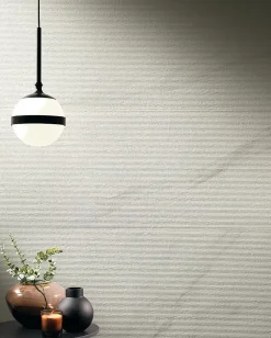 Ro'Ma Carrelage Carrelage effet Marbre 3D Blanc Calacatta Armonia Stripe 120x50x0,85 cm Mat Venerio - Mur intérieur (vendu par carton de 1,8 m²) -