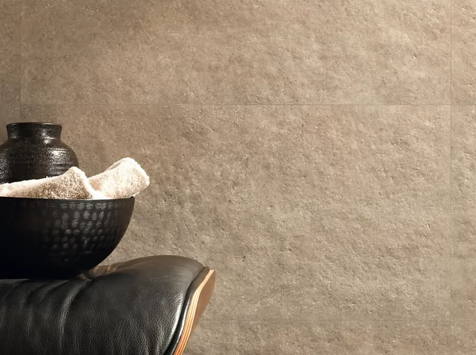 Carrelage effet Pierre Calcaire Beige Nuancé 80x40x0,85 cm Mat Falnero - Mur intérieur (vendu par carton de 1,28 m²) - RO'MA CARRE-Ro'Ma Carrelage