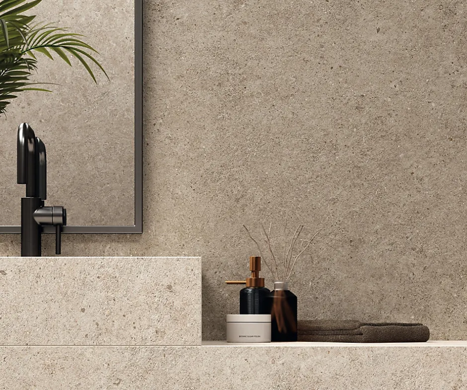 Carrelage effet Pierre Calcaire Grège 278x120x0,6 cm Mat Domella - Mur intérieur (vendu par carton de 3,336 m²) --Ro'Ma Carrelage Sale