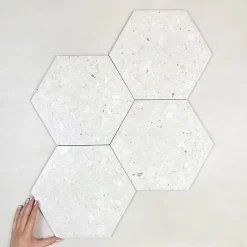 Carrelage Effet Terrazzo Hexagonal AROUSA 25,8x29 Blanco - Les Carreaux de Jean-Les Carreaux De Jean  New