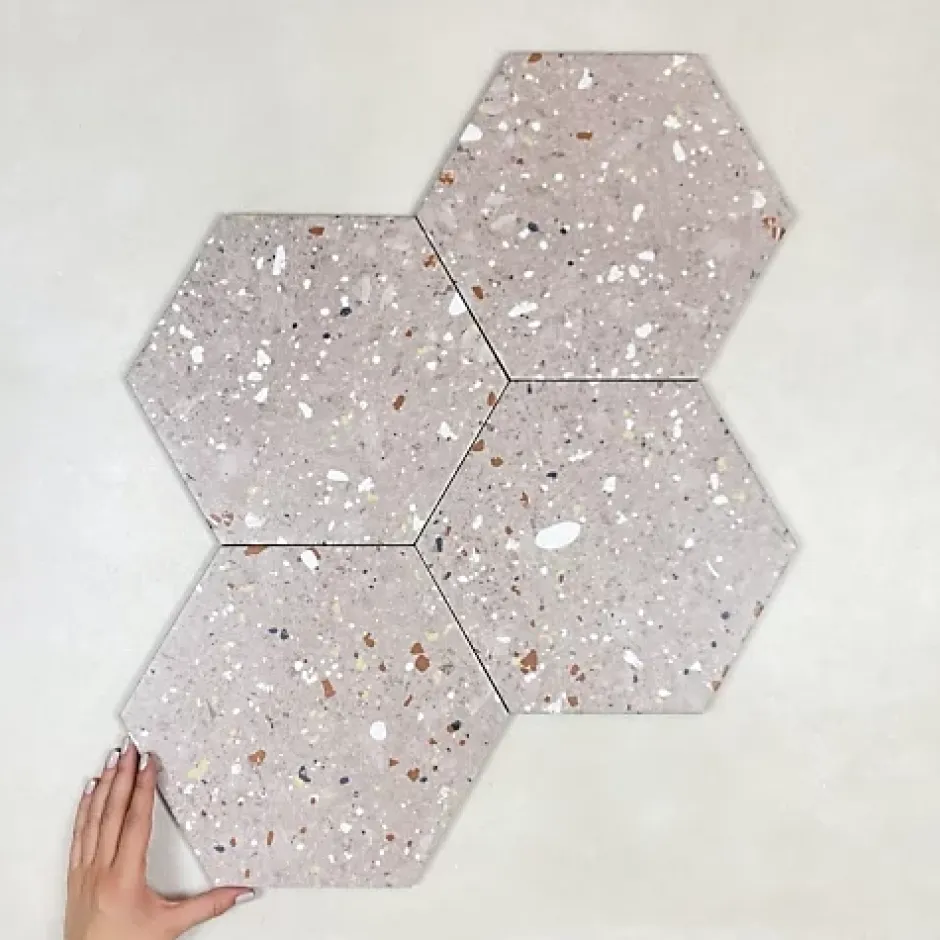 Les Carreaux De Jean Carrelage Effet Terrazzo Hexagonal AROUSA 25,8x29 Rosa - Les Carreaux de Jean