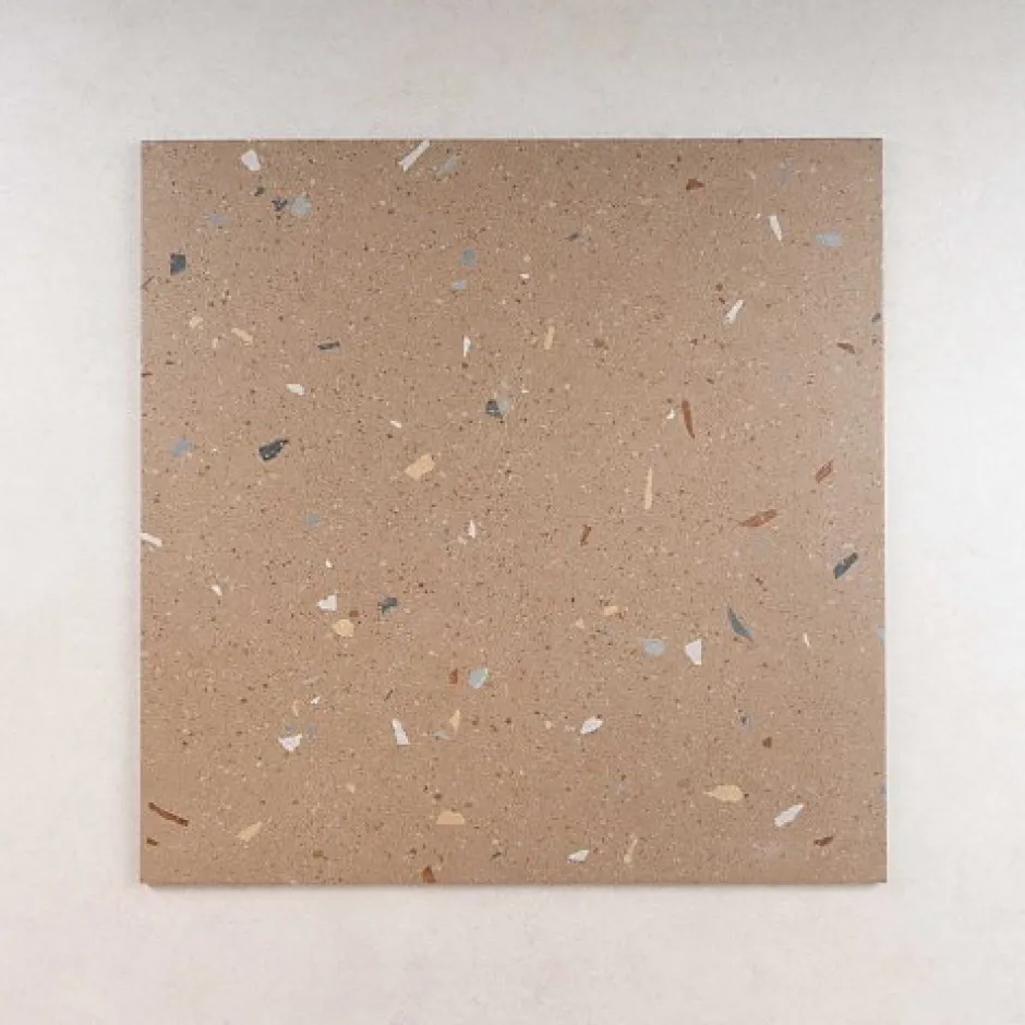 Tinker Carrelage Effet Terrazzo CROCCANTE 60x60 Nuez - Les Carreaux de Jean