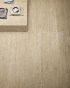 Carrelage effet Travertin Beige Vein Cut 278x120x0,6 cm Mat Neravio - Mur intérieur (vendu par carton de 3,336 m²) - RO'MA CARRELA-Ro'Ma Carrelage Online