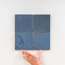 Gioia Materia Carrelage Effet Zellige Bleu Nuit LA RIVIERA 13,2x13,2 Blue Reef - Les Carreaux de Jean