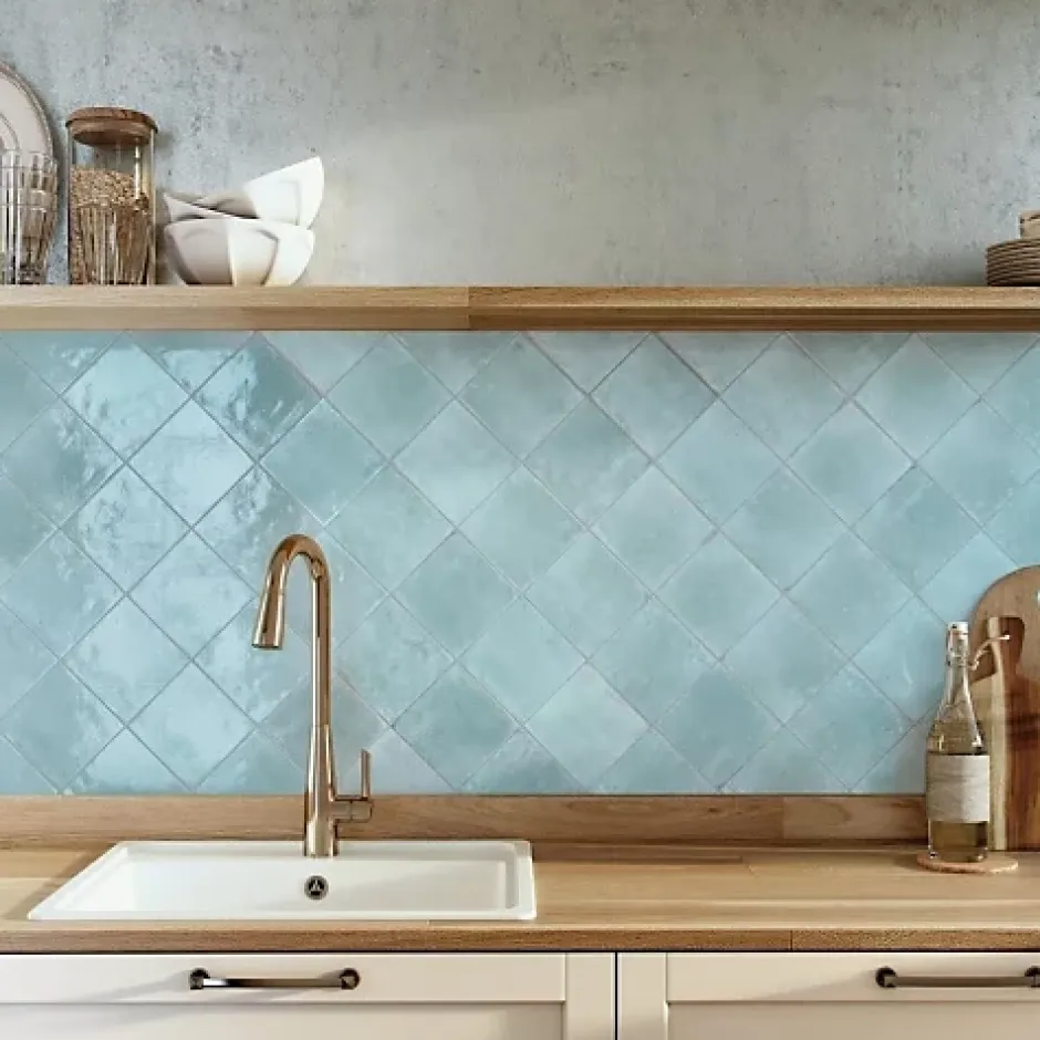 Carrelage Effet Zellige Bleu Ciel AGADIR - Agua 14,7x14,7 - Les Carreaux de Jean-Les Carreaux De Jean Discount