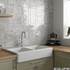 Gioia Materia Carrelage Effet Zellige Gris COLO Gloss 5x15 Amber Grey - Les Carreaux de Jean