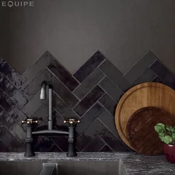 Gioia Materia Carrelage Effet Zellige Noir LA RIVIERA 6,5x20 Tourmaline - Les Carreaux de Jean