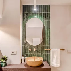 Les Carreaux De Jean Carrelage Effet Zellige Vert Émeraude TANGER 6x24 Green - Les Carreaux de Jean