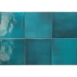 Carrelage extérieur piscine carré bleu brillant 15x15 cm SPA&POOLS GLACIER-Aelle Carrelage Hot