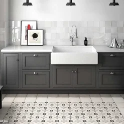 Gioia Materia Carrelage Imitation Carreaux de Ciment ART NOUVEAU DECOR 20x20 Karlspatz Grey - Les Carreaux de Jean