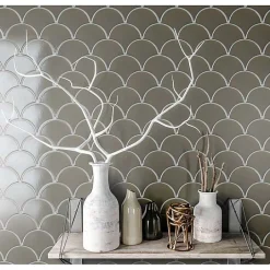 Aelle Carrelage Carrelage mur écaillon de poisson uni gris brillant 10,6x12 cm SCALE FAN DARK GREY