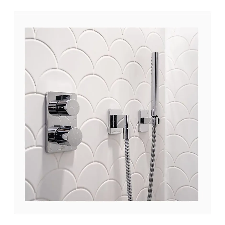 Aelle Carrelage Carrelage mur écaillon de poisson uni blanc mate 10,6x12 cm SCALE FAN WHITE MATT