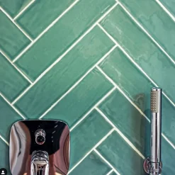 Carrelage mur effet zellige bleu turquoise 7,5x30 cm MASIA JADE-Aelle Carrelage Clearance