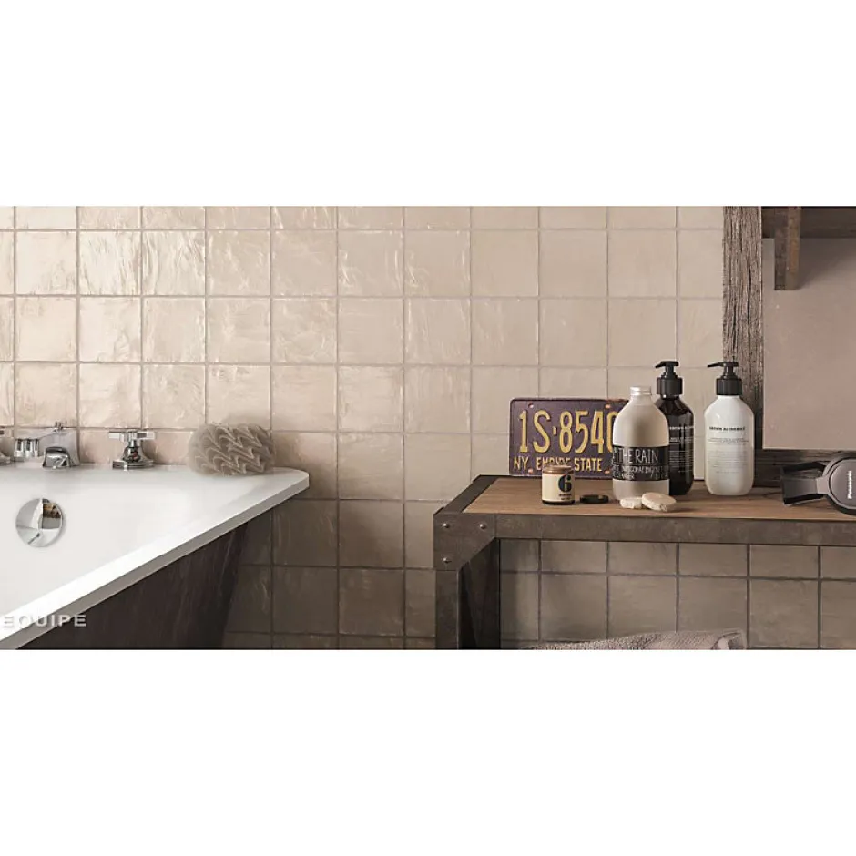 Aelle Carrelage Carrelage mur effet zellige bejmat satiné beige 10x10 cm MALLORCA CREAM