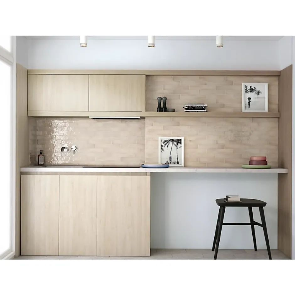 Carrelage mur effet zellige beige 6,5x40 cm MANACOR BEIGE ARGILE-Aelle Carrelage Outlet