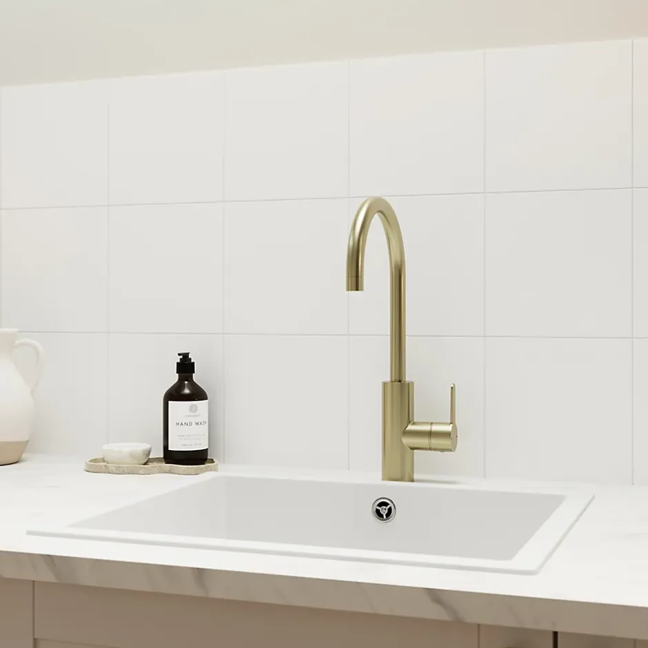 Carrelage mural intérieur blanc brillant L.20 x l.20 cm x ép.6,5 mm, Spezzia