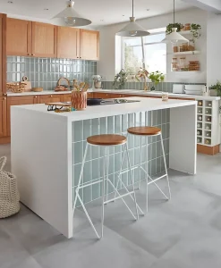 Carrelage mural vert clair brillant effet métro L.20 x l.10 cm x ép.7,3 mm, Trentie-GoodHome Outlet