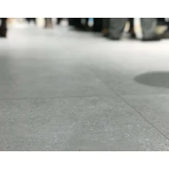 Carrelage sol / mur effet béton gris 120x120 cm NASSAU GRIS-Aelle Carrelage Online