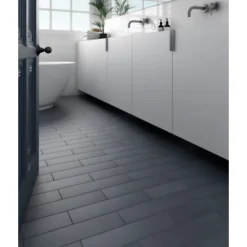 Aelle Carrelage Carrelage sol / mur pose baton rompu chevron uni bleu pétrole mate STROMBOLI GLASSY BLUE