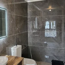 Carrelage sol effet marbre brillant gris l.120 x L.60 cm Ferro Dark-Rentside Online