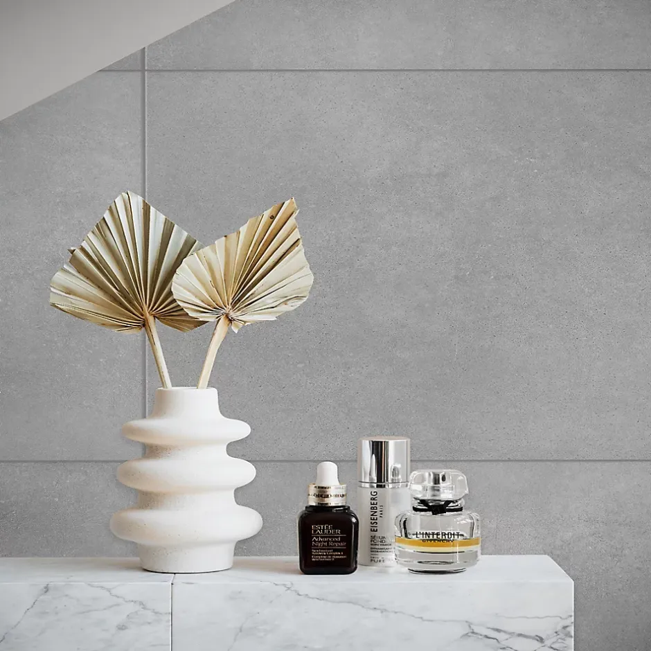 GoodHome Carrelage sol et mur intérieur gris mat effet béton L.42.6 x l.42.6 cm x ép.7,4 mm, Konkrete