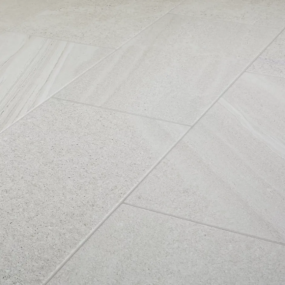 Carrelage sol extérieur beige effet pierre L.62 x l.31 cm x ép.7,4 mm, English Stone- Hot