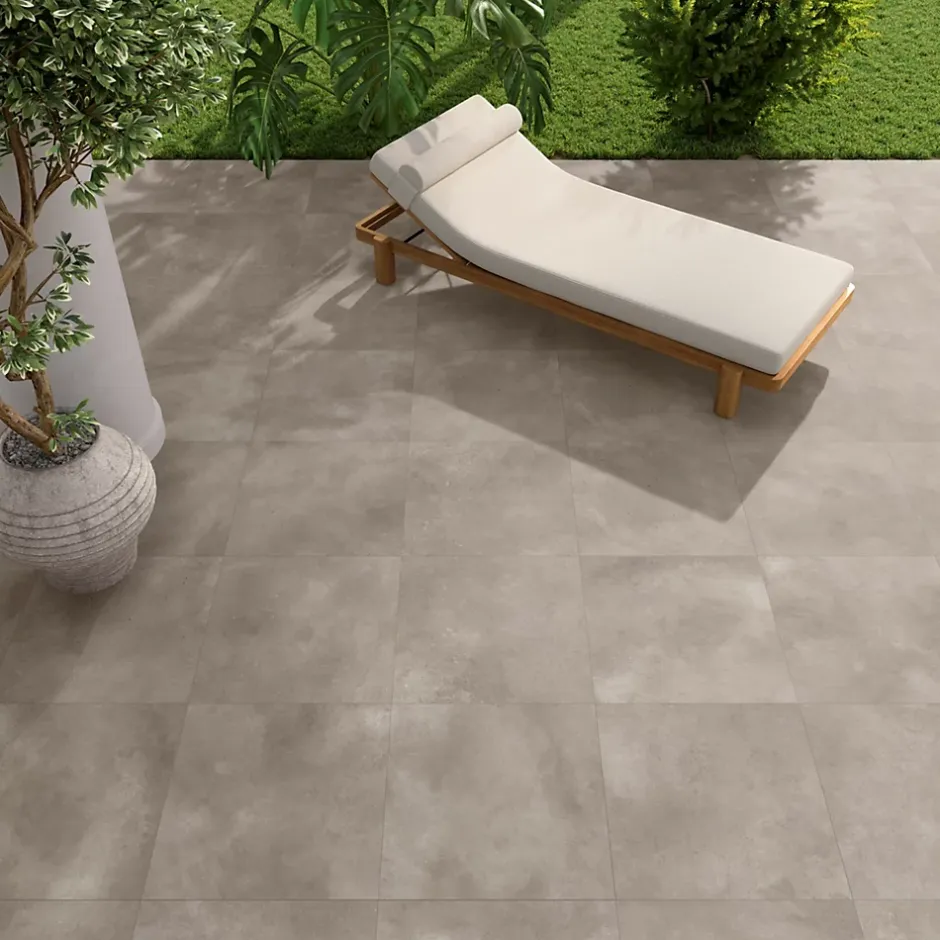 Alaplana Carrelage sol extérieur en grès cérame émaillé effet béton taupe l.60 x L.60 x ép.0.95 cm Rohe