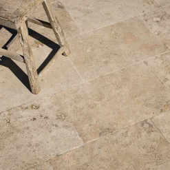 Carrelage Travertin Rustique Nuancé 61x40,6x1,2 cm - Intérieur et Extérieur (lot de 1,24 m² 5 dalles) --Ro'Ma Nature New