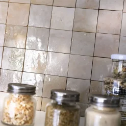 Carrelage Zellige Marocain Gris Beige 5x5 cm (vendu par plaque de 30x30 cm soit 0,09 m²) --Ro'Ma Nature Sale