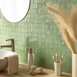 Carrelage Zellige Marocain Vert Amande 5x5 cm (vendu par plaque de 30x30 cm soit 0,09 m²) --Ro'Ma Nature Outlet