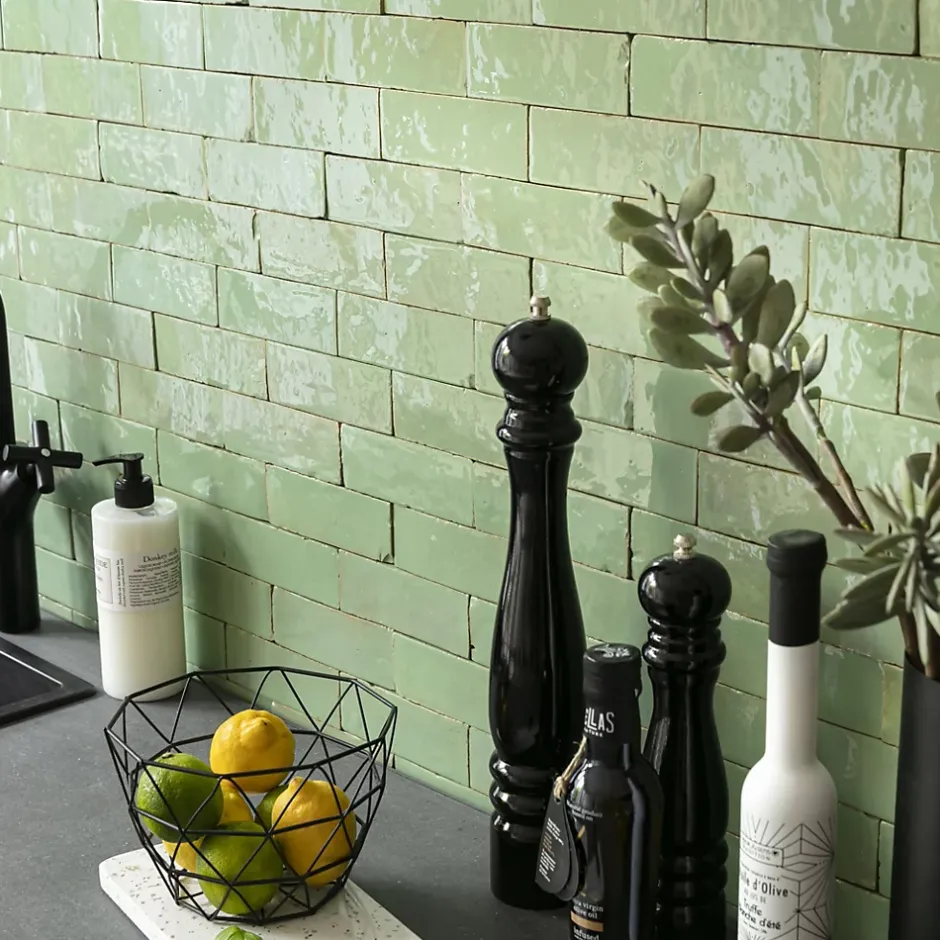 Carrelage Zellige Marocain Vert Amande 5x15 cm (vendu par 1 m²) --Ro'Ma Nature Sale