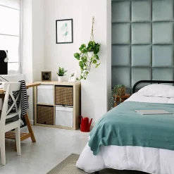 Decoon Coussin mural velours vert pastel - 30 x 30