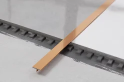 Couvre-joint profilé décoratif Ts en inox rectifié Cuivre satiné - 15mm x 2700mm x 0,65 ep.-Ilcom New