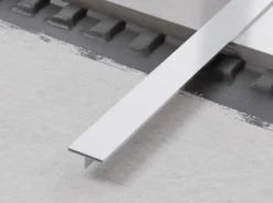 Couvre-joint profilé décoratif Ts en inox rectifié Argent satiné - 15mm x 2440mm x 0,65 ep.-Ilcom New