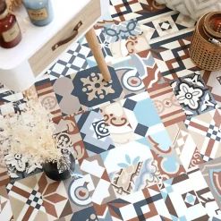 Décoweb Dalle sol PVC Clipsable Mix and Match - Click 5G - Carreaux de ciment patchwork terracotta - Paquet de 1,49 m²