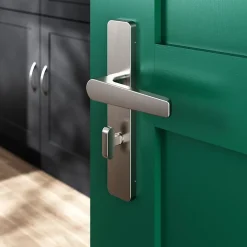 Ensemble poignée sur plaque rectangulaire à condamnation Kerver effet nickel satin gris L.128mm x l.42mm entraxe 165-195mm-GoodHome Clearance