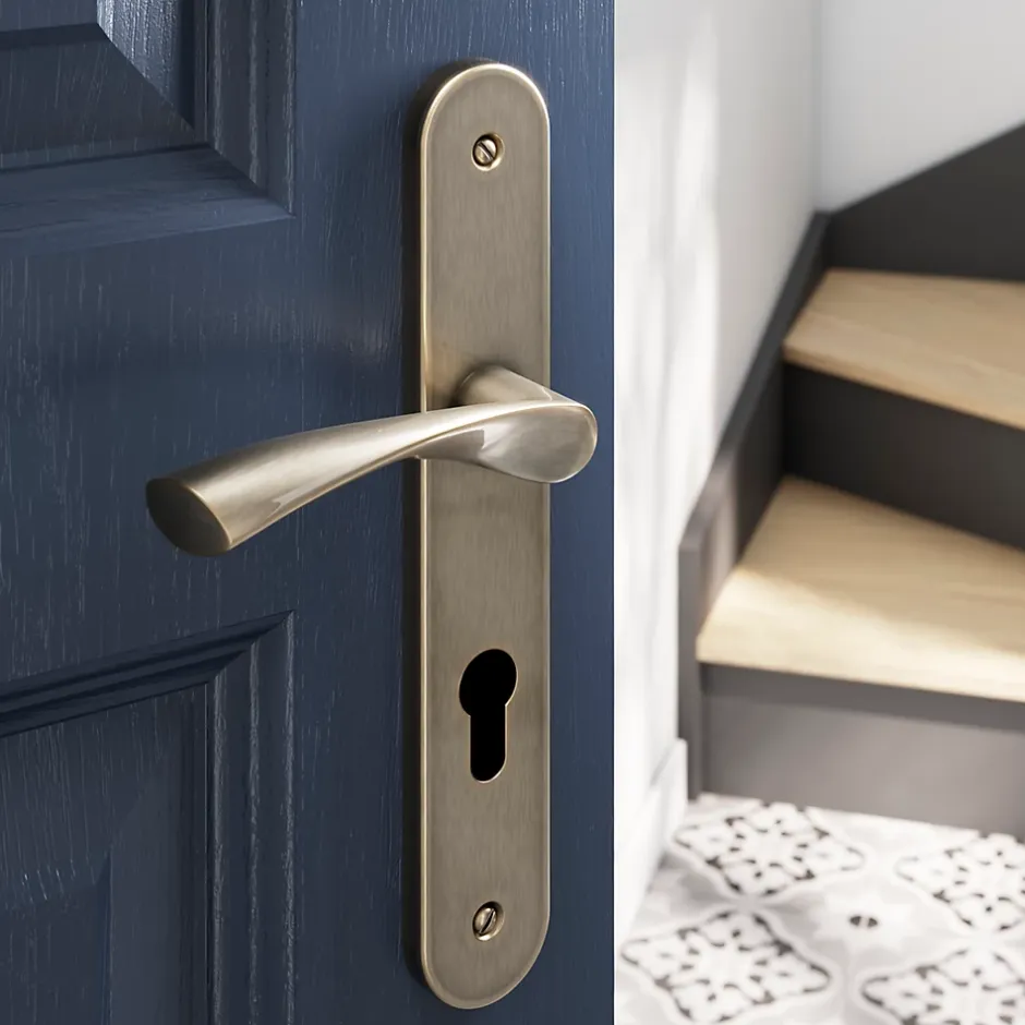 Ensemble poignée sur plaque rondcylindre Breage effet laiton satin doré L.120.5mm x l.40mm entraxe 195mm-GoodHome