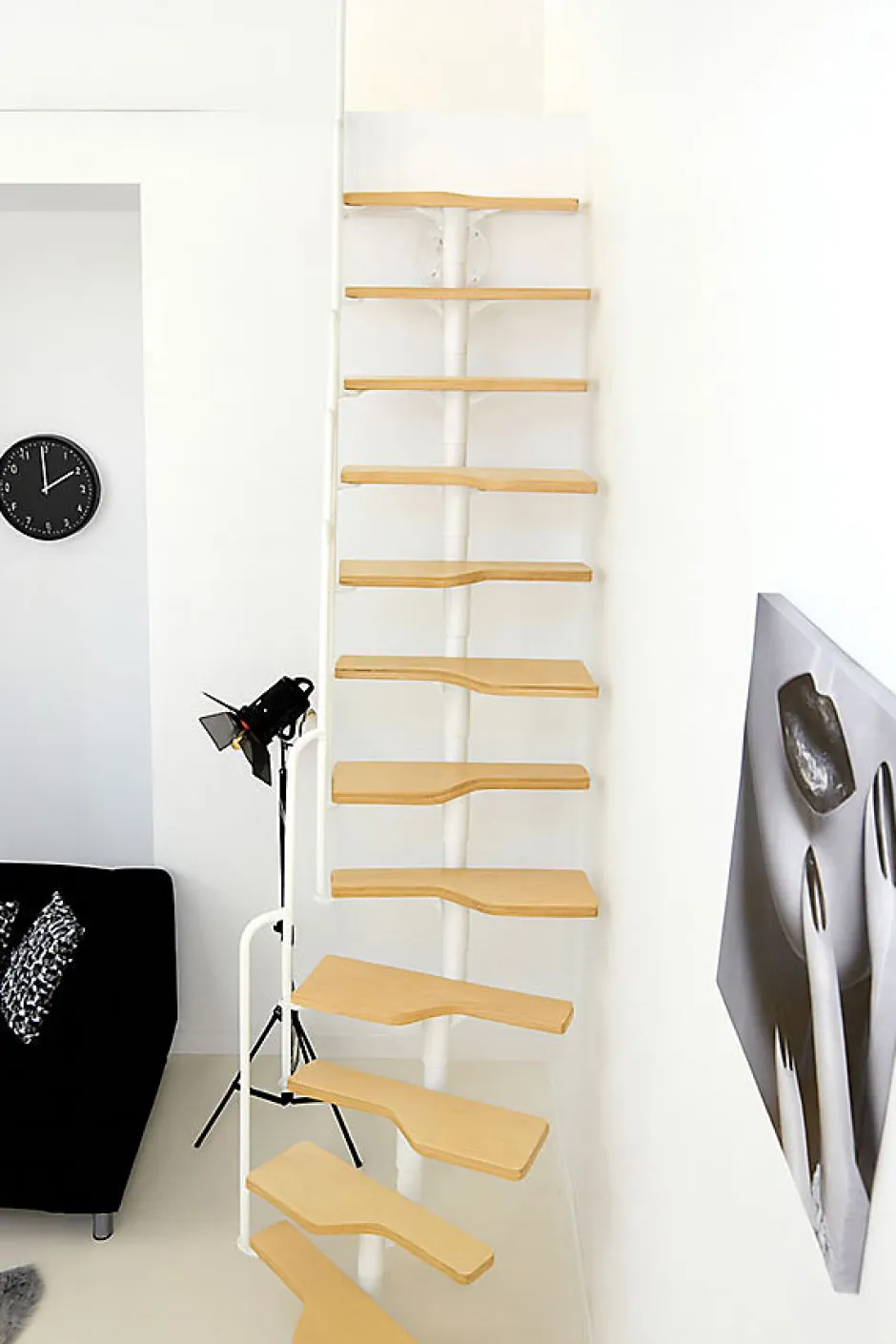 Escalier droit 9 marches - Hauteur à franchir 1.72 à 2,26m - Blanc et hêtre - TWISTER60-I-BH-9-Matisere Clearance