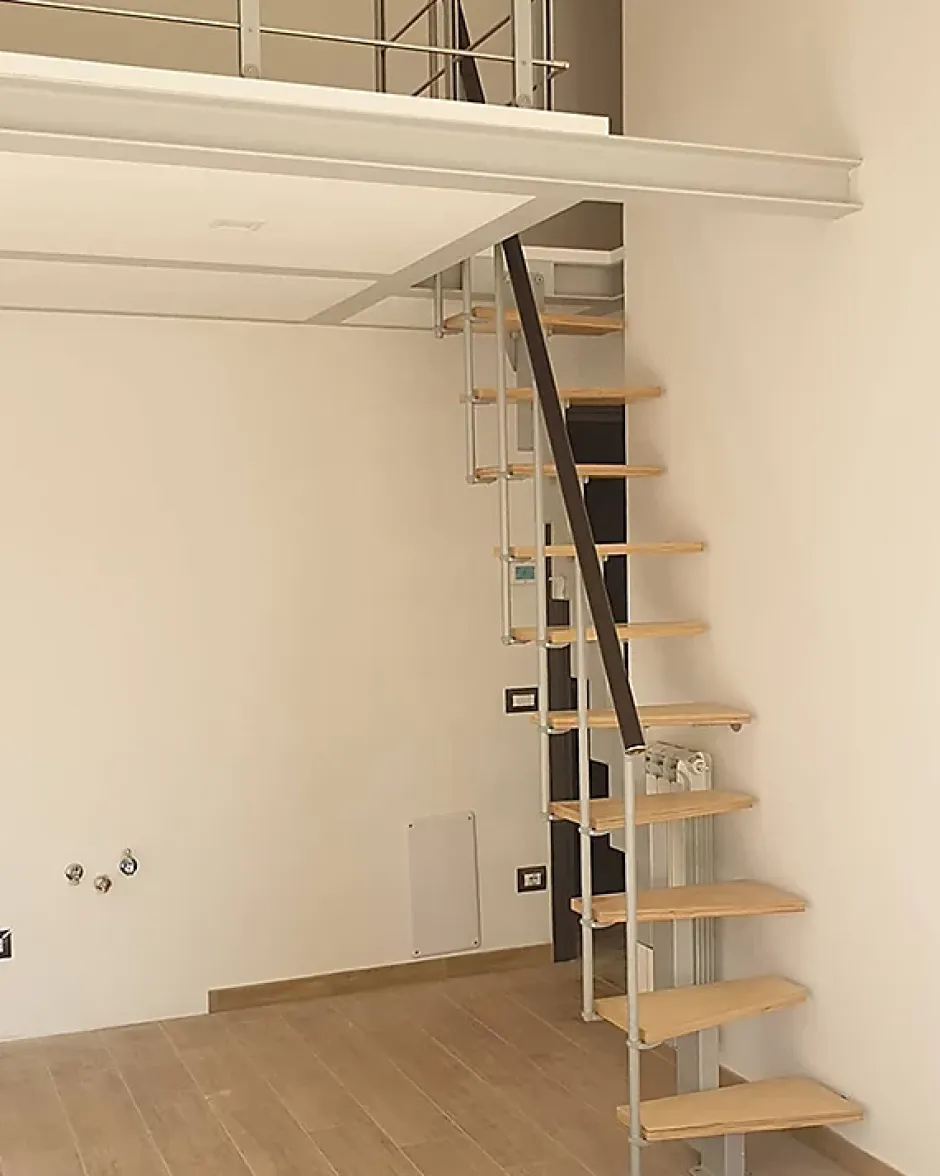 Escalier droit 11 marches - Hauteur à franchir de 2.40 à 2.84m - Largeur 60cm - Couleur bois et blanc - SMALL60/I-SBNAT-11-Matisere