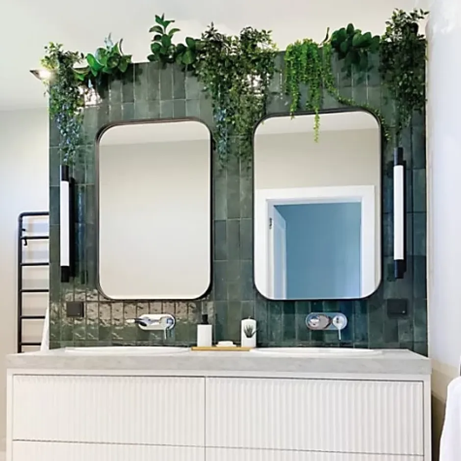 Gioia Materia Faïence Effet Zellige Vert ARTISAN 6.5x20 Green - Les Carreaux de Jean